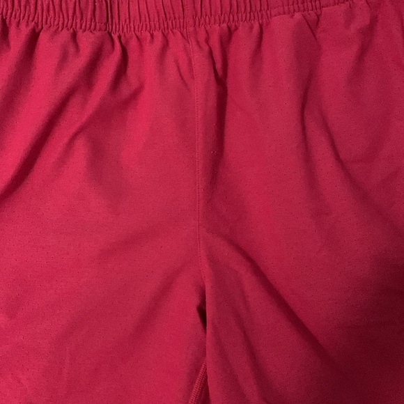 7” Guru unlined Pyrenees pink color Rhone shorts - Picture 2 of 5